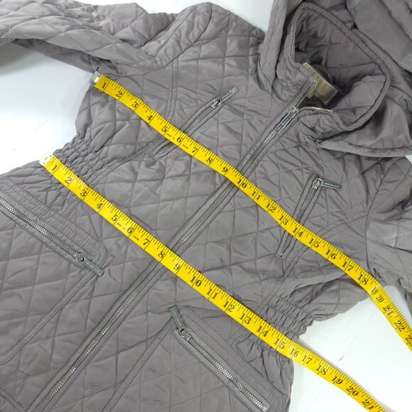 MICHAEL KORS GRAY QUILTED JACKET WOMEN'S SIZE PETITES MEDIUM HOODED ZIP POCKETS - Picture 13 of 16